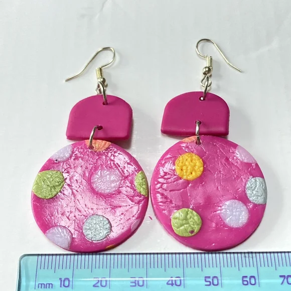 BNWT Handmade Barbiecore Pink Earrings Bundle -Treat Yourself to Trendy Elegance - Picture 9 of 12